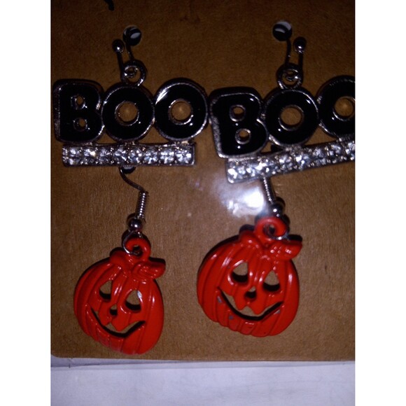 Halloween Earrings Set of 3 Spiders Boo Jack-o-Lanterns Studs Dangle Rhinestones - Picture 4 of 5